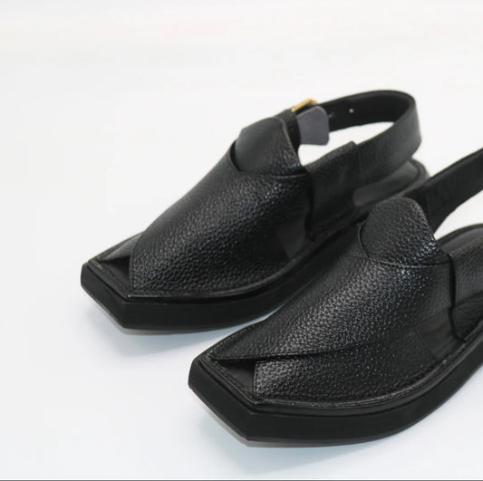 Premium Kaptaan Chappal Dotted Black
